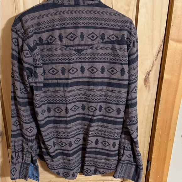 Wrangler Retro Geometric Brown and Black Shirt - Picture 3 of 5
